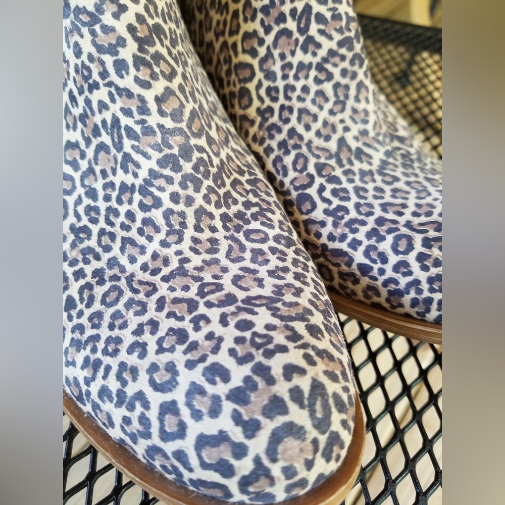 Lucky Brand Leather Leopard Booties/ Boots Size 7 - Picture 3 of 10